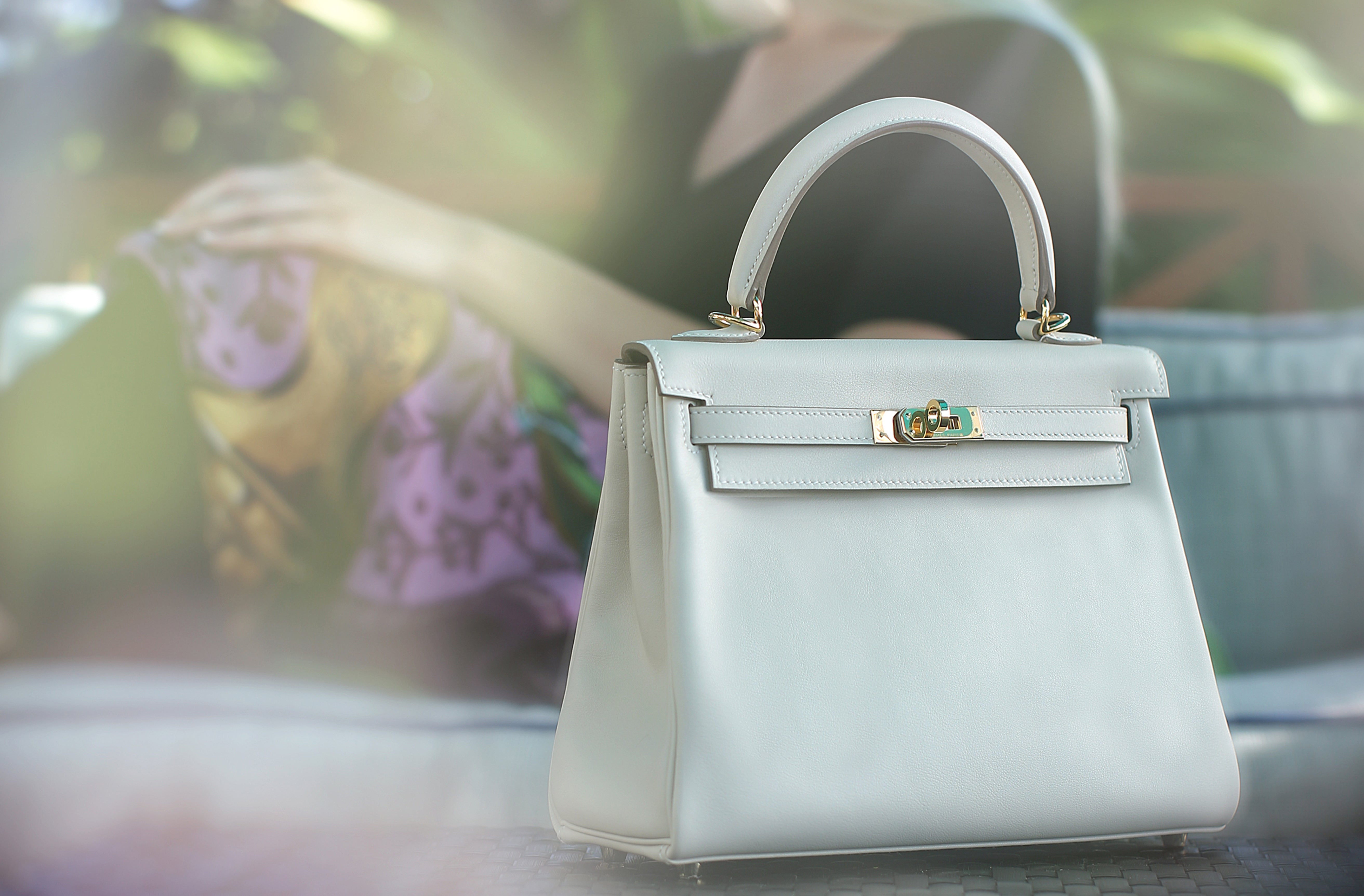 The Hermes Birkin and Kelly Handbags: Timeless Classics of Fashion ...