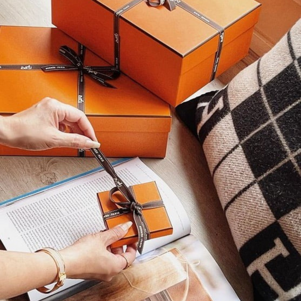 📈 HERMÈS Q1 REVENUES SOAR 27%, HAND-BAGS COOLING OFF & CHINA CHILLING ❄️