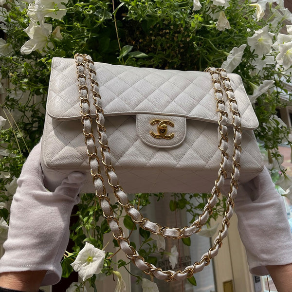 The Iconic Chanel Classic Handbag