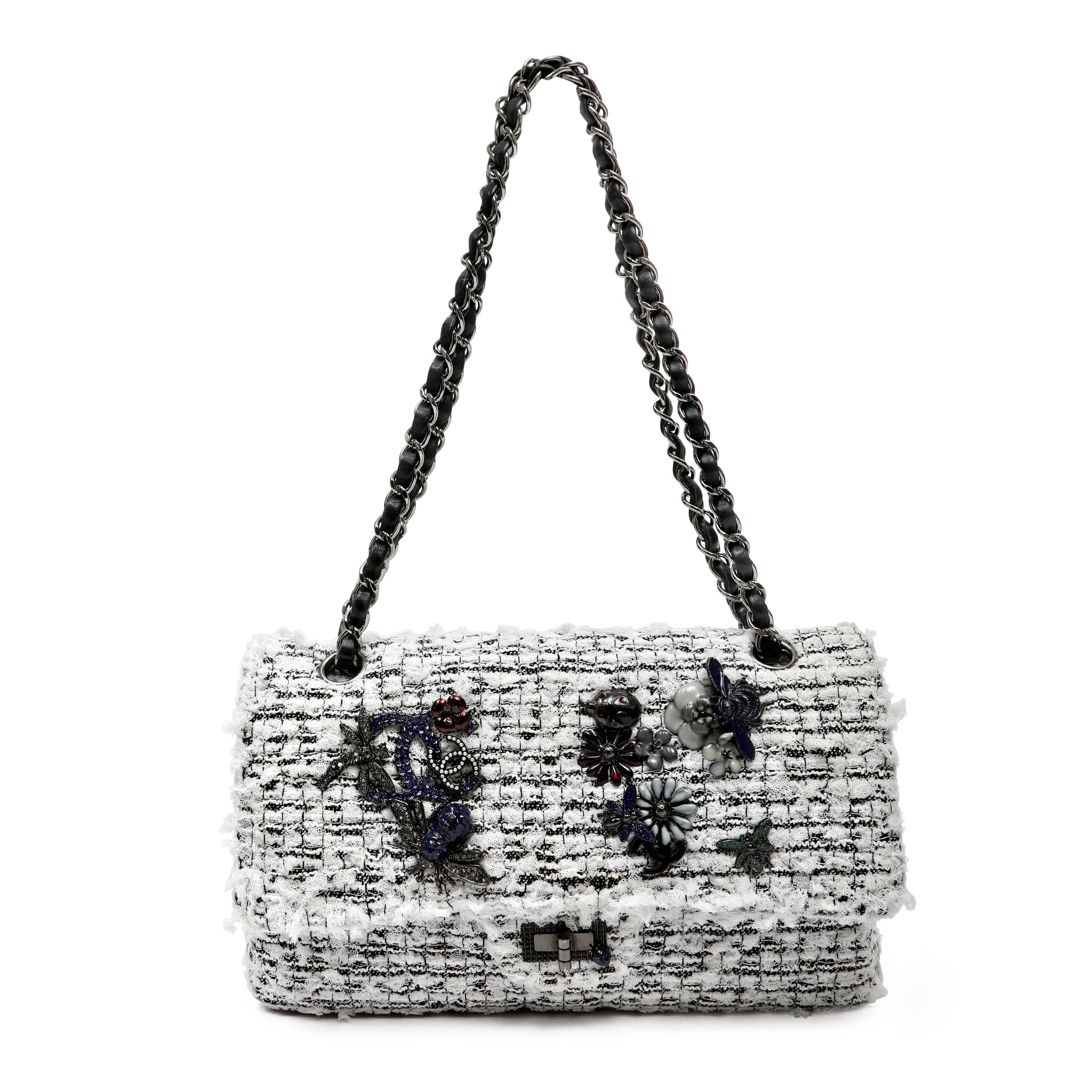 Chanel 2.55 Reissue Med White Black Tweed Garden Charms