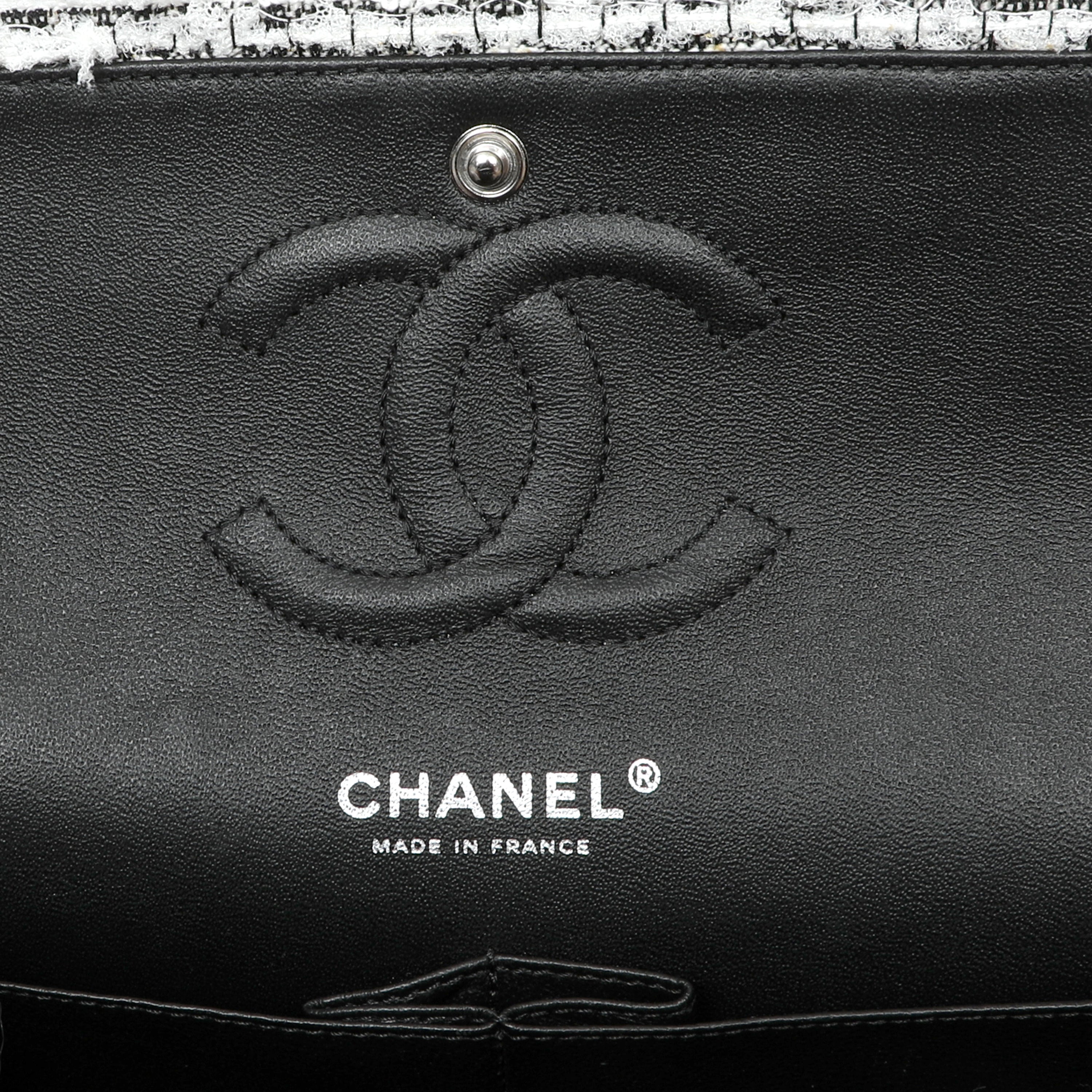 Chanel 2.55 Reissue Med White Black Tweed Garden Charms