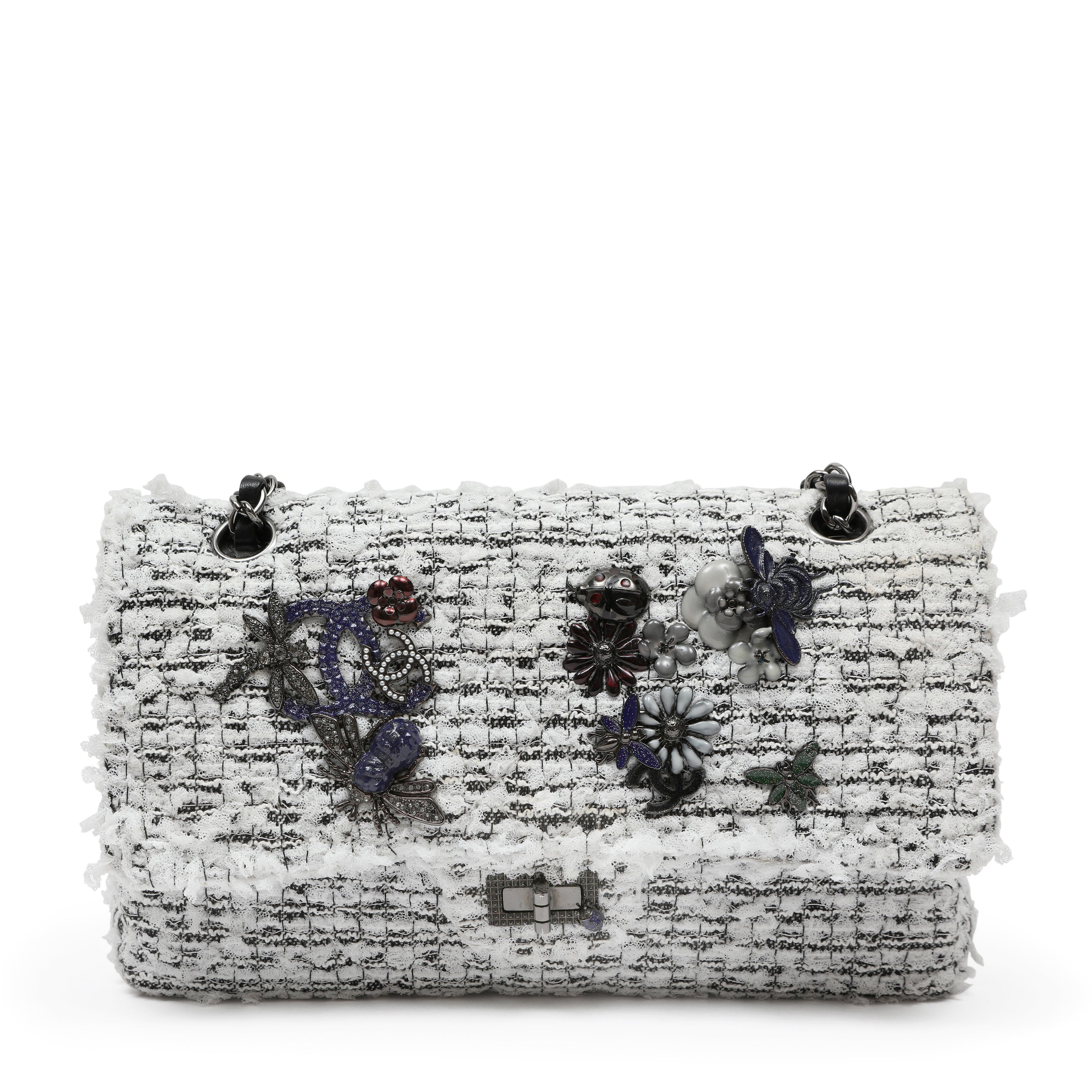 Chanel 2.55 Reissue Med White Black Tweed Garden Charms