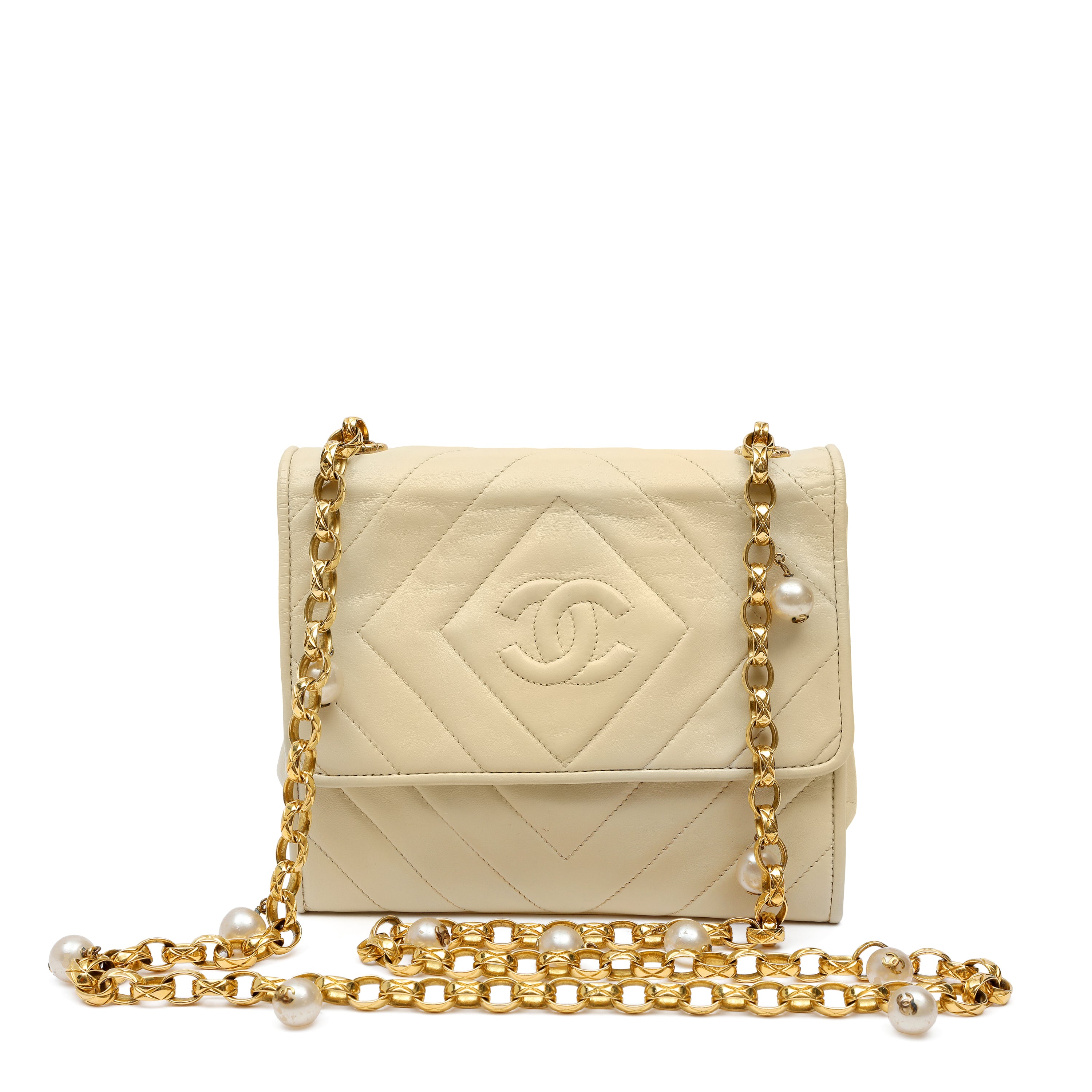 Chanel Diamond Quilted Lambskin Shoulder Bag w Gold Chain Strap Featuring Pearls