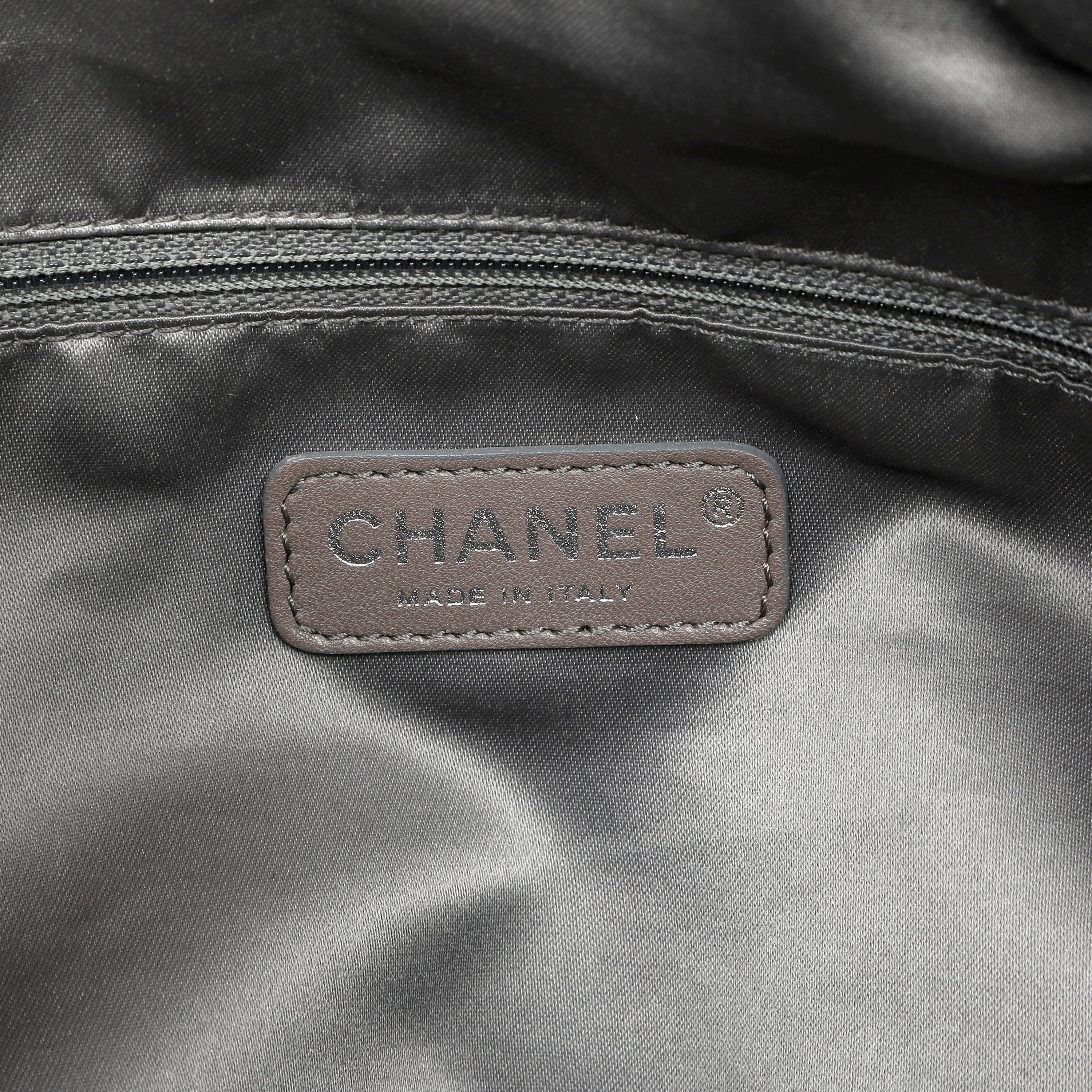 Chanel White Chain Hobo Bag 2008 Cruise Collection Large CC Logo