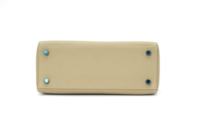 Hermes kelly 25 parchemin