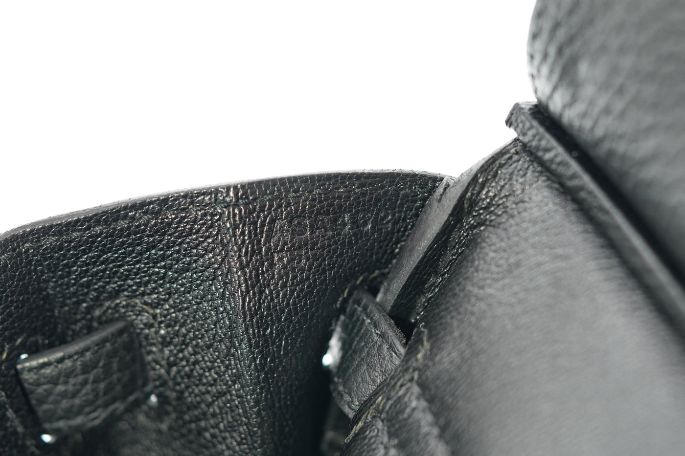 HERMÈS 25CM BIRKIN BLACK TOGO LEATHER GHW