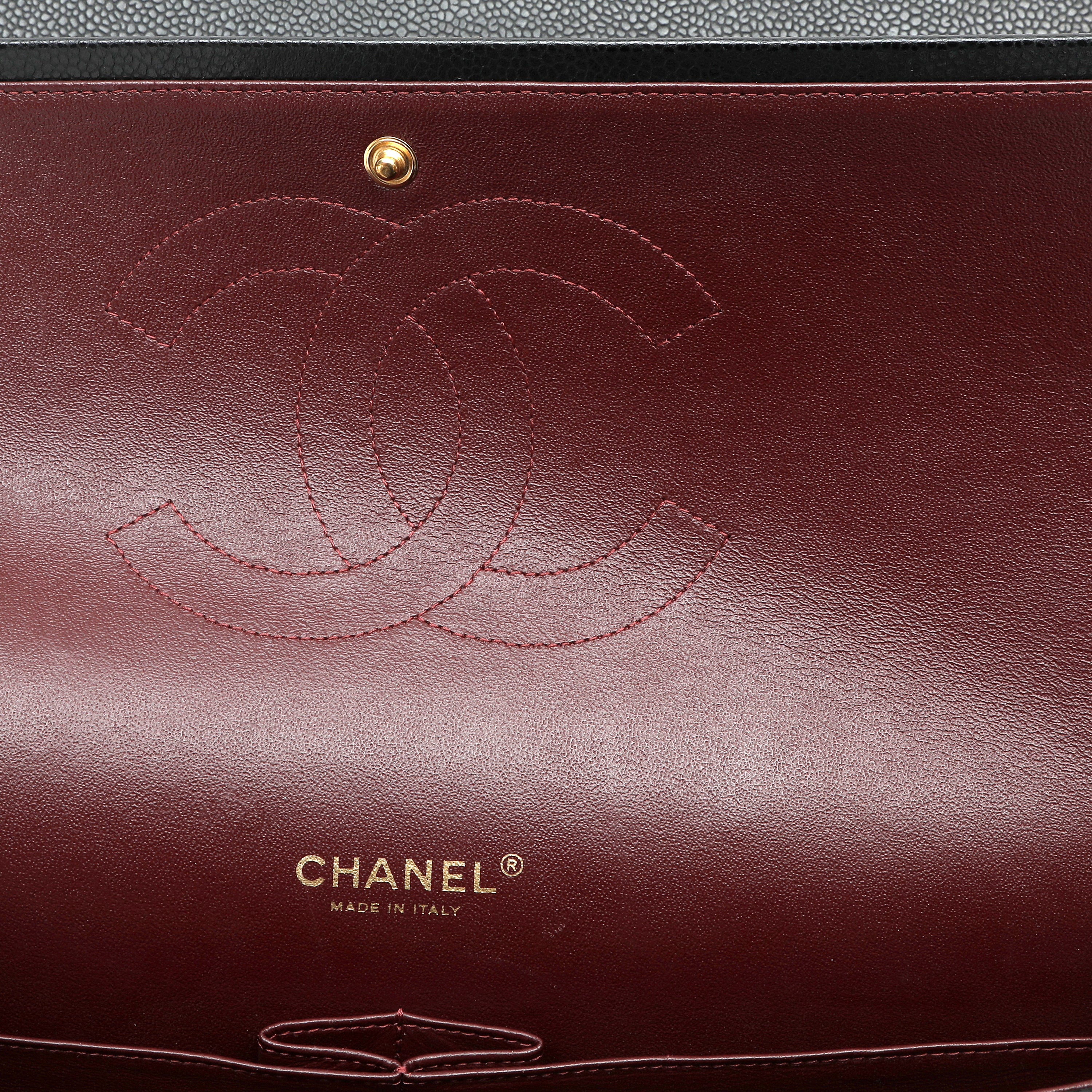 Chanel Black Caviar Maxi Classic w GH 2011