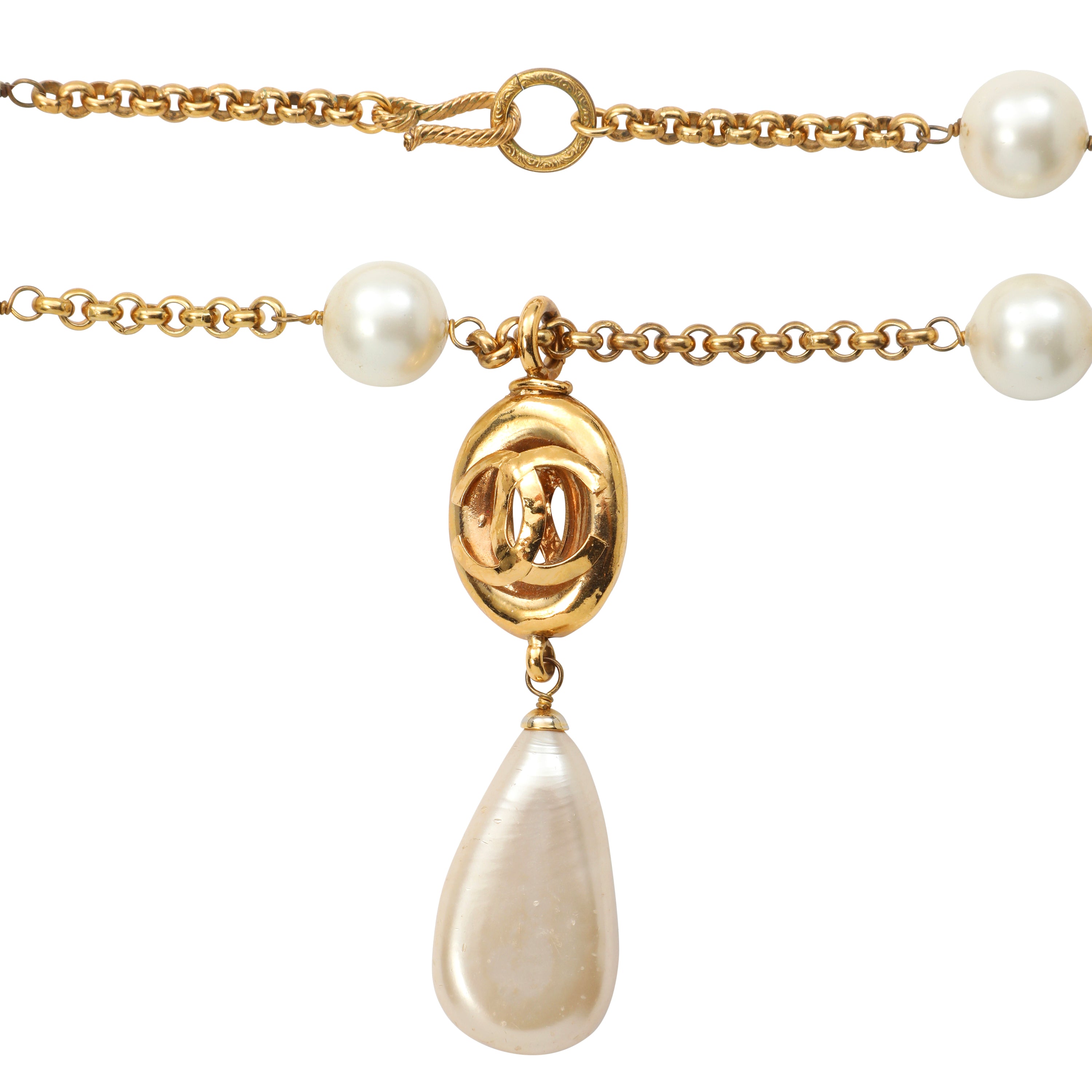Vintage Chanel Pearl Necklace Gold CC Logo