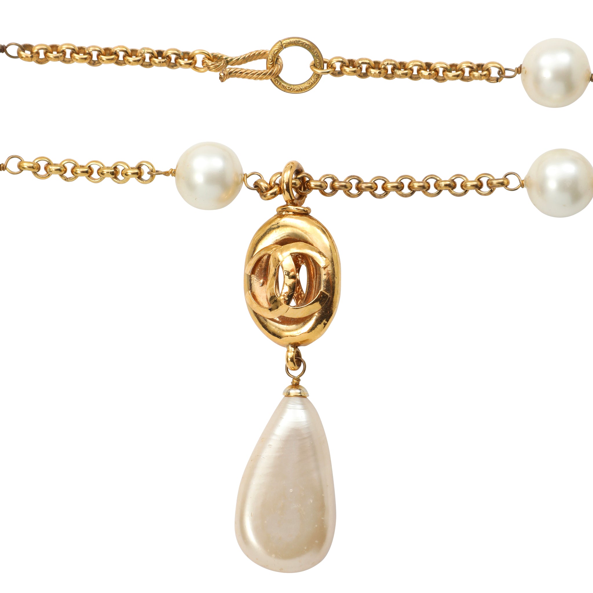 Vintage Chanel Pearl Necklace Gold CC Logo