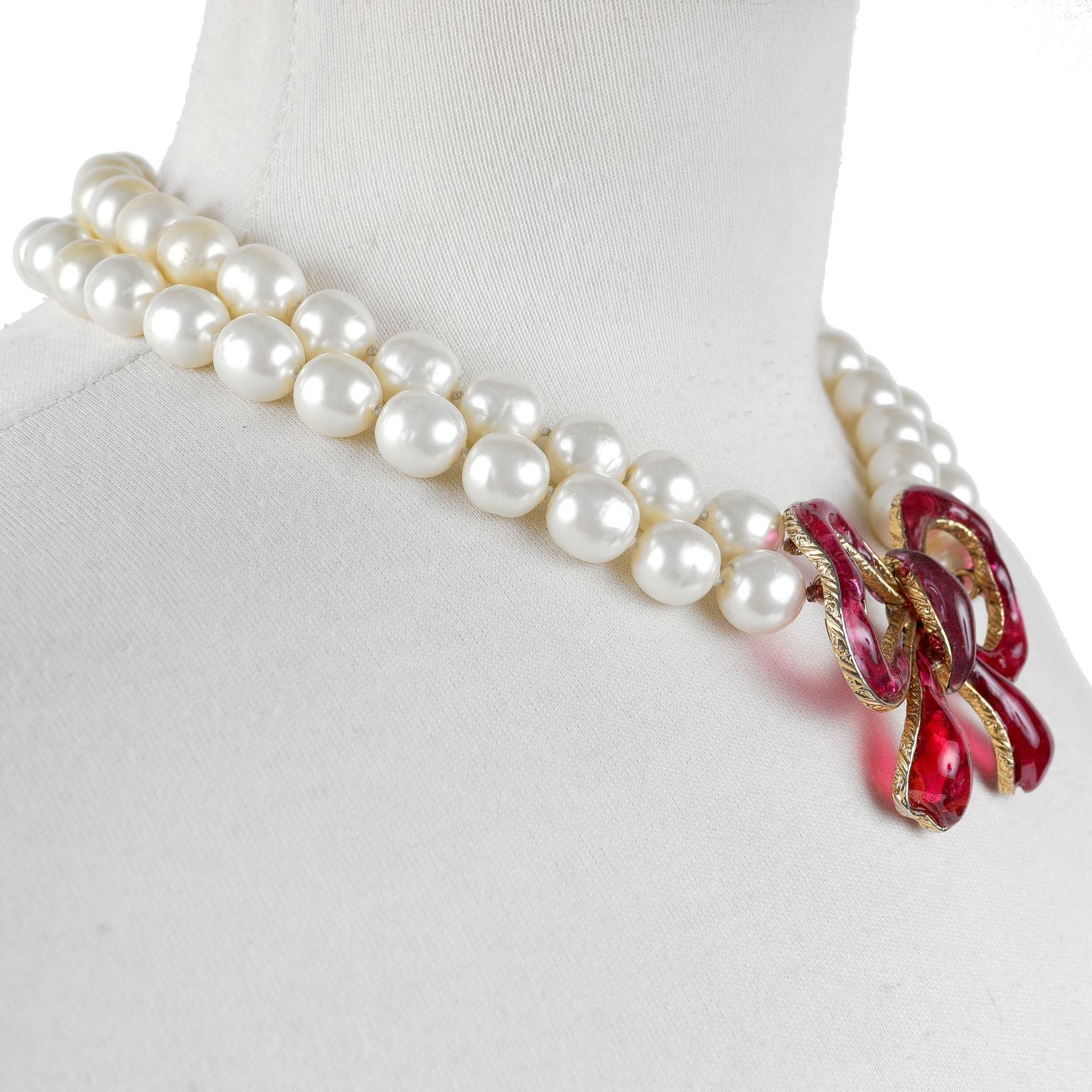 Chanel Vintage Double Pearl Red Gripoix Bow Choker