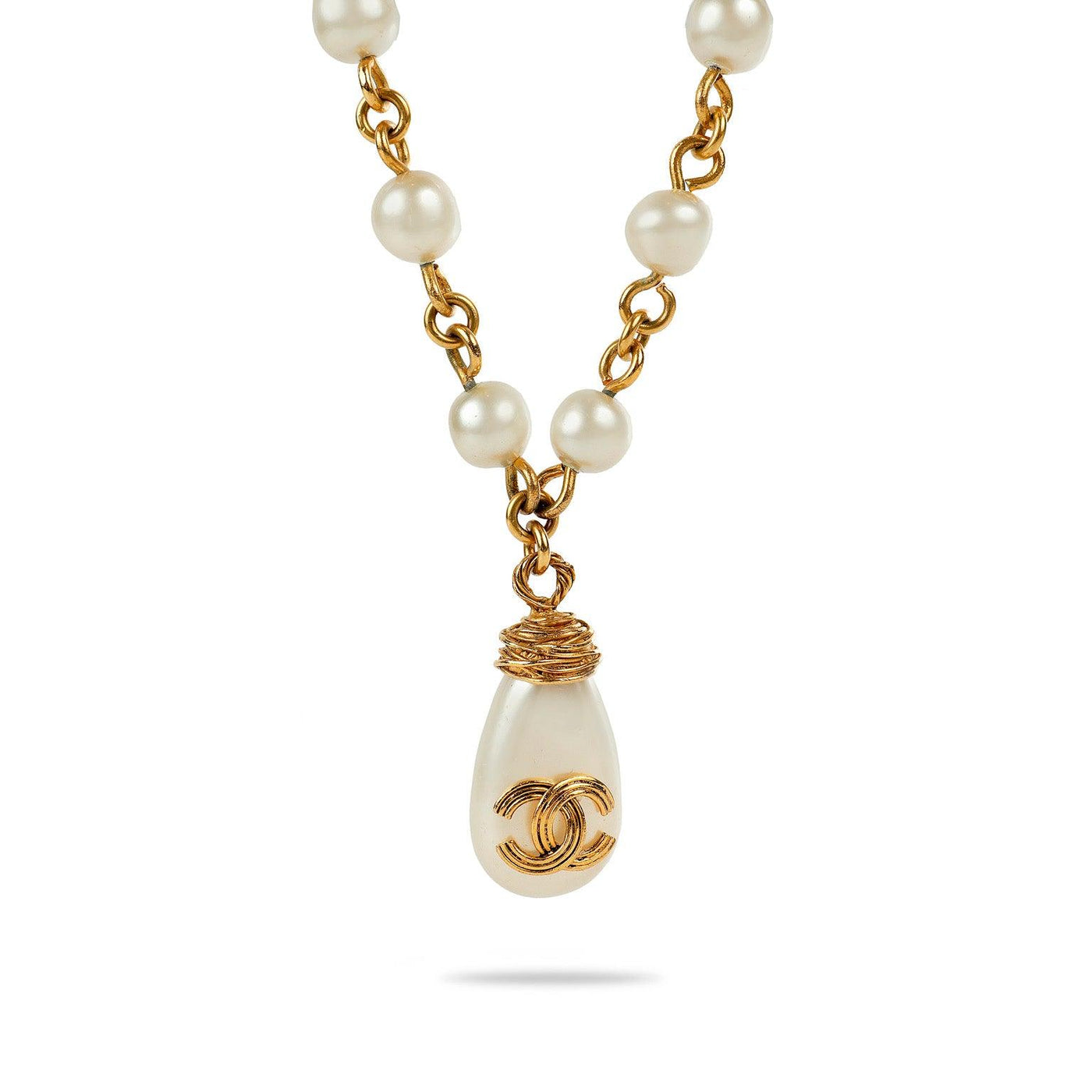 Chanel Pearl Necklace with Large CC Pearl Charm - Only Authentics