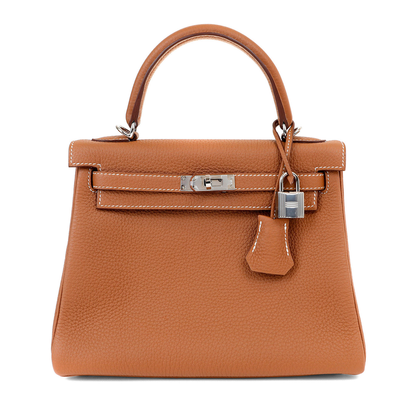 Add a touch of luxury to your accessory collection with this stunning 25cm Gold Togo Kelly handbag by Hermès