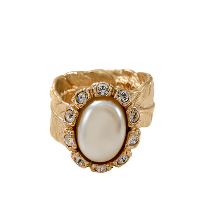 Chanel Pearl & Feather Ring Sz 5