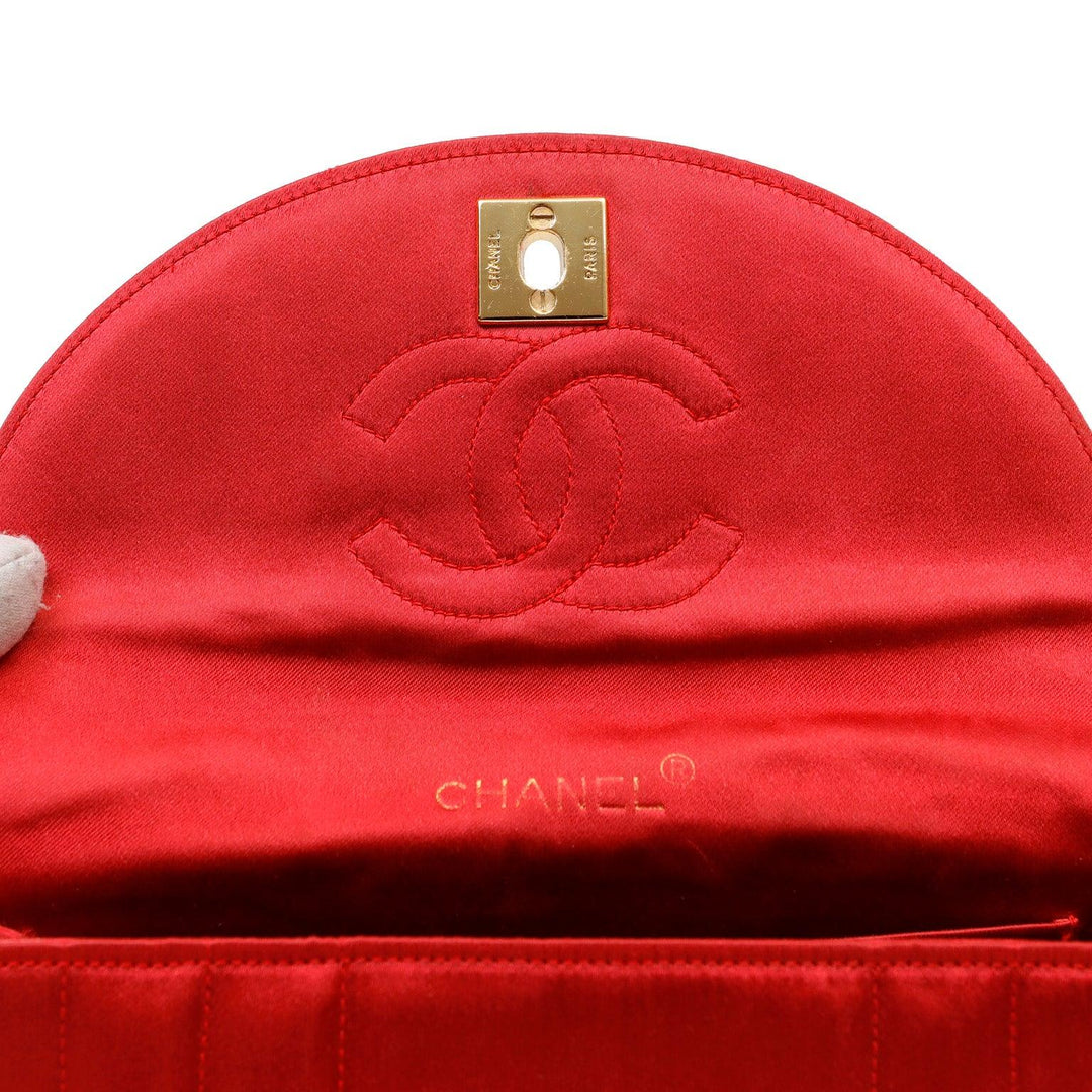 12769ChanelVintageRedSatinEven