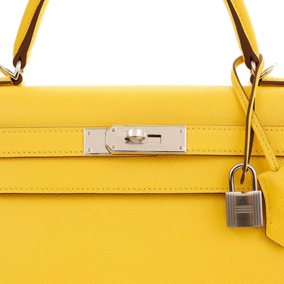 Hermès 28 cm Jaune de Naples Yellow Epsom Kelly Sellier Palladium Hardware 2022 - Only Authentics