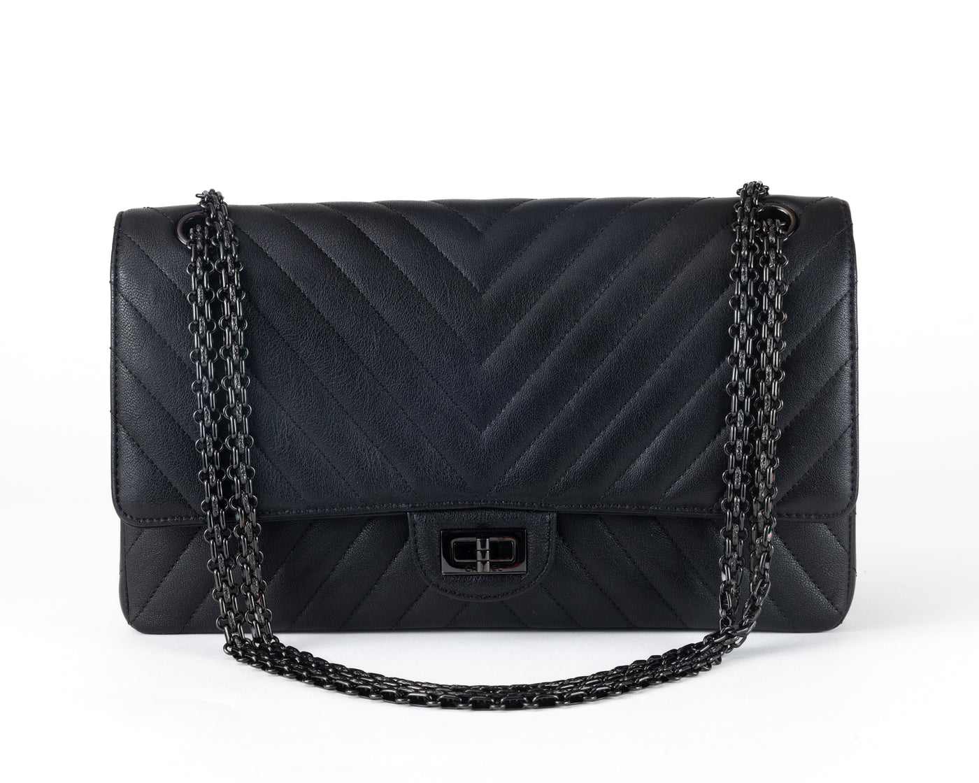 Look no further than this authentic Chanel So Black Chevron Medium Classic