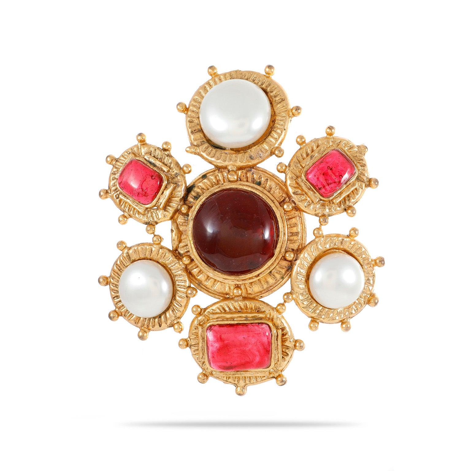 Chanel Pearl and Red Gripoix Round Vintage Brooch/Necklace – Only Authentics
