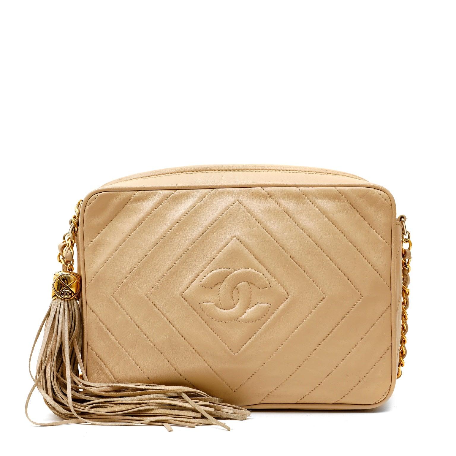 Chanel Beige Quilted Leather Vintage Camera Bag – Only Authentics